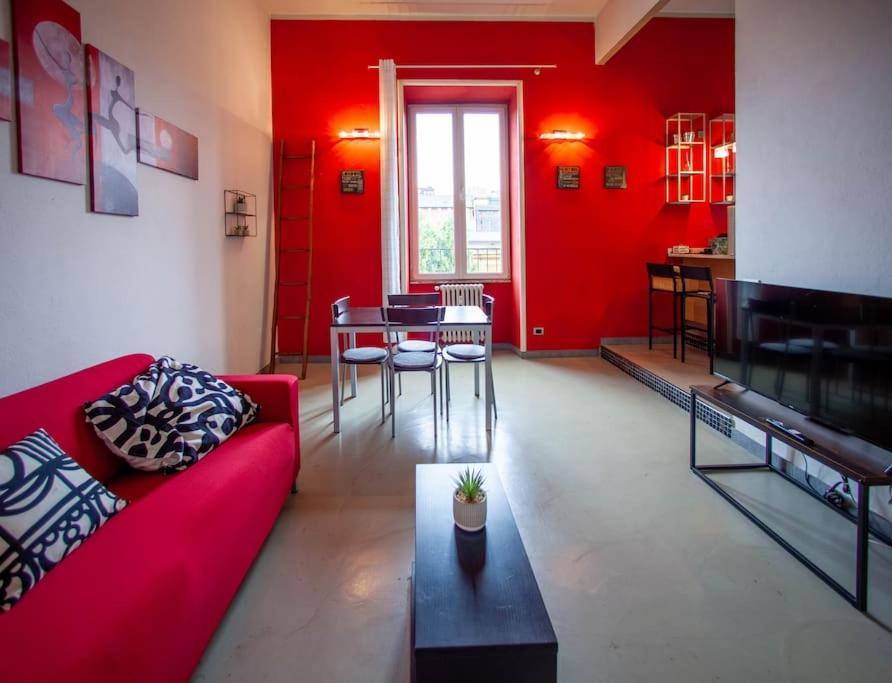 Apartmán Red House Ostiense Historic Building Řím Exteriér fotografie